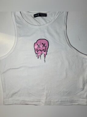 SHEIN White Cropped Tank with Pink Dripping Skull
